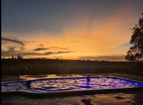 No Sitio Santo Antonio Do Por Do Sol Apartment